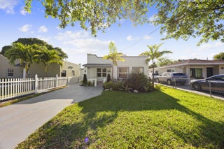 Photo of Listing #R11163585