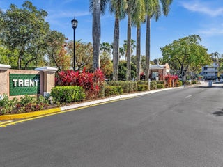 Photo of Listing #F10551703