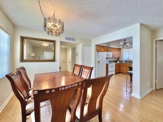 Photo of Listing #R11163621