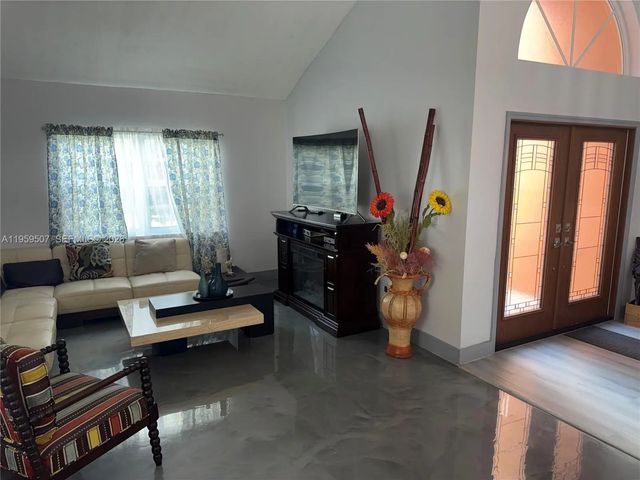 5 of 23 - 5320 Nw 190th Street, Miami Gardens, FL