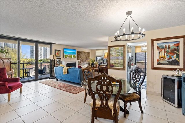 4 of 36 - 18151 Ne 31st Court #701, Aventura, FL