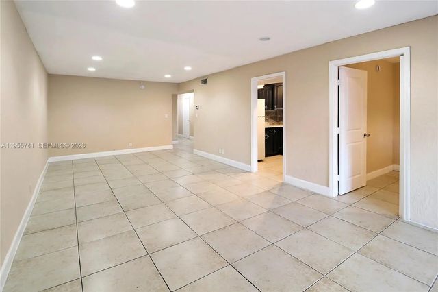 5 of 28 - 5975 Nw 25th Court #213, Sunrise, FL