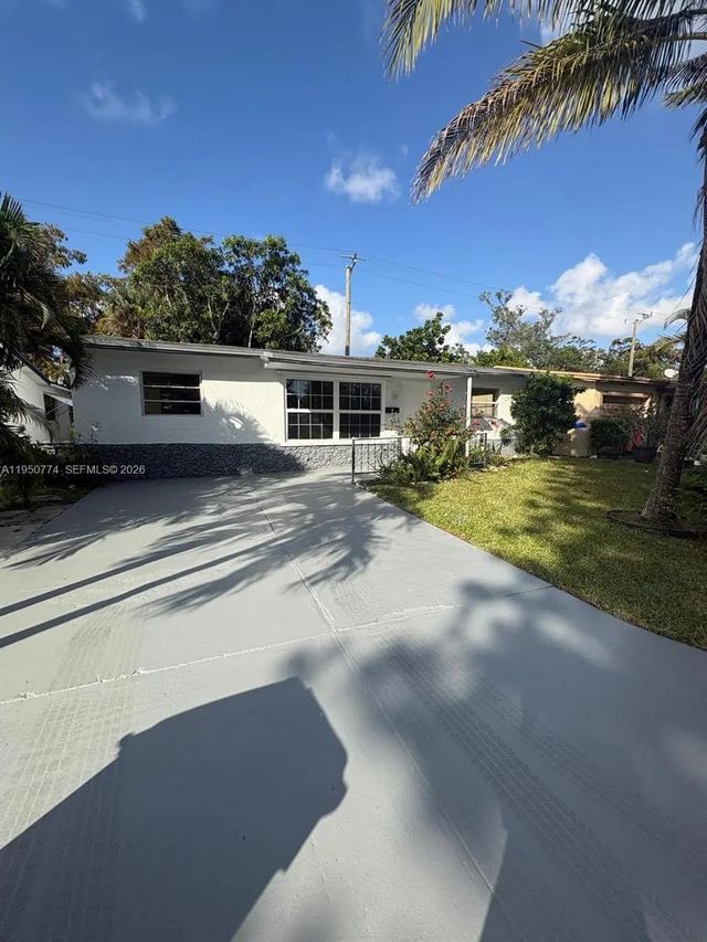 2 of 13 - 6311 Sw 8th Street, North Lauderdale, FL