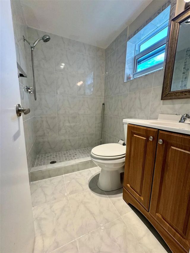 1747 Rodman Street #210, Hollywood