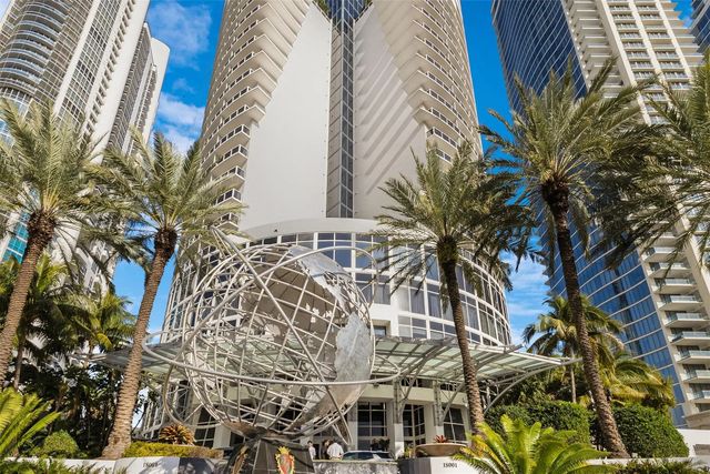 4 of 92 - 18001 Collins Avenue, Sunny Isles Beach, FL