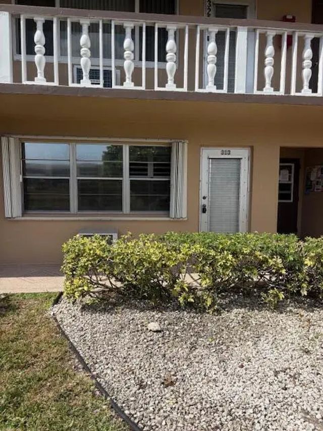 313 Andover #m, West Palm Beach