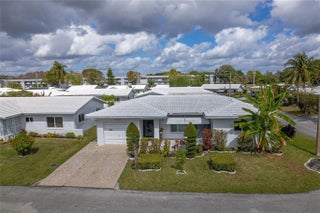 Photo of Listing #F10552076