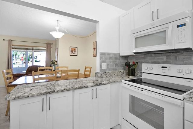 5 of 28 - 444 Pine Glen Lane #d-1, Greenacres, FL