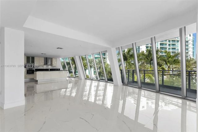 4 of 38 - 2950 Ne 188th Street #349, Aventura, FL