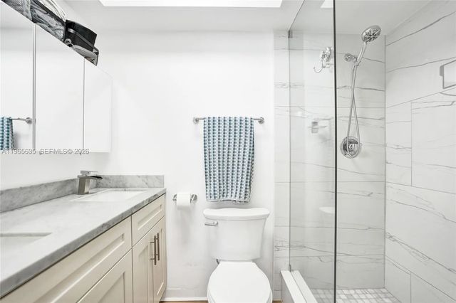 5 of 57 - 934 Se 9th Avenue #17, Pompano Beach, FL
