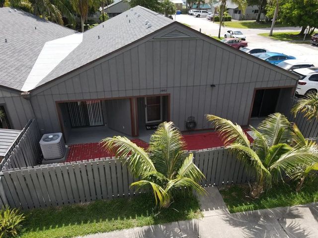 1443 39th Avenue #2, Vero Beach