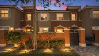 Photo of Listing #F10551875