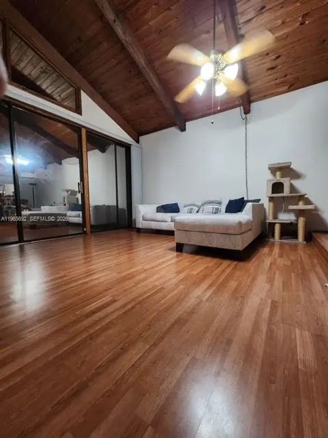 4 of 9 - 6171 Nw 32nd Way, Fort Lauderdale, FL