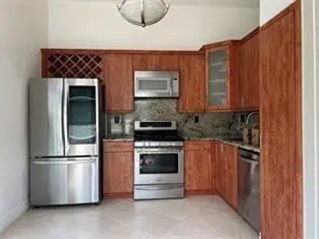 9880 Red Heart Lane, Tamarac