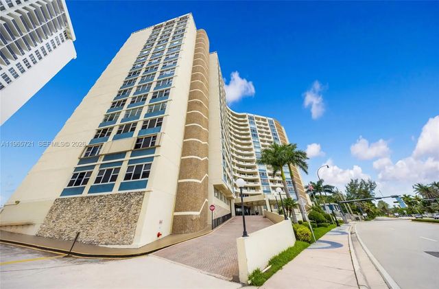 3180 S Ocean Drive #607, Hallandale Beach