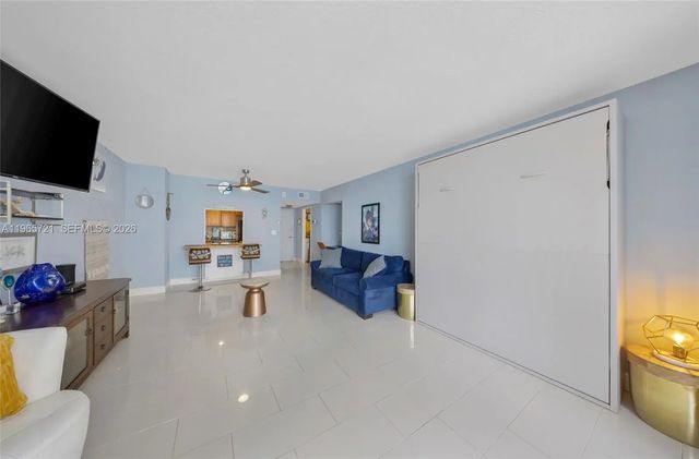 4 of 27 - 3180 S Ocean Drive #607, Hallandale Beach, FL
