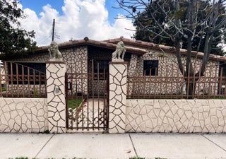 Photo of Listing #F10552104