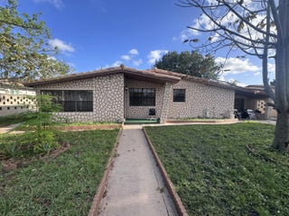 Photo of Listing #F10552104