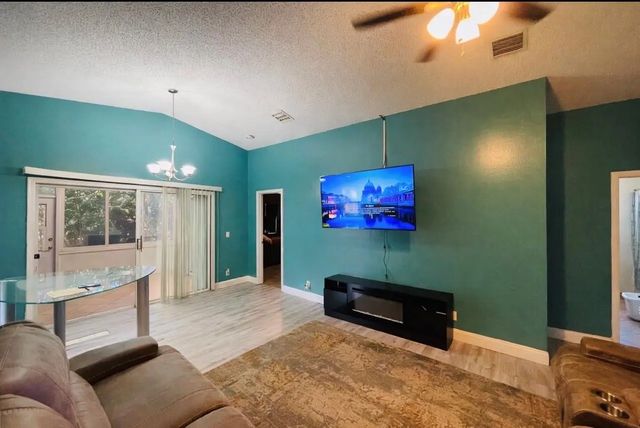 5 of 58 - 244 Caribe Court, Greenacres, FL