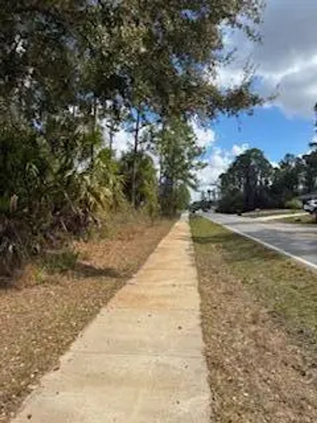 Xxx Eldron Avenue, North Port