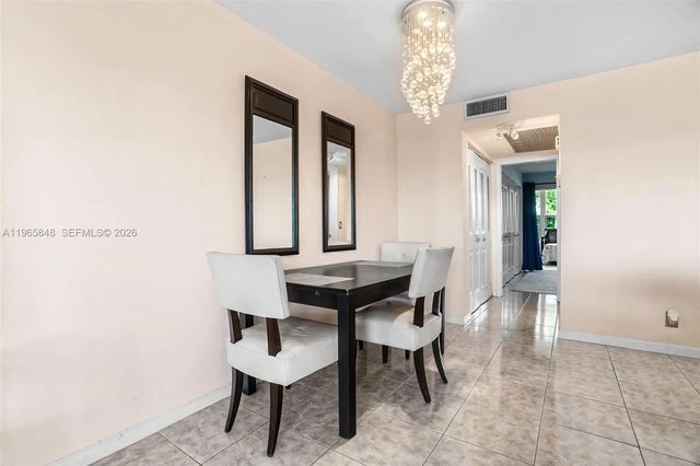 5 of 25 - 408 Southampton A #408, West Palm Beach, FL