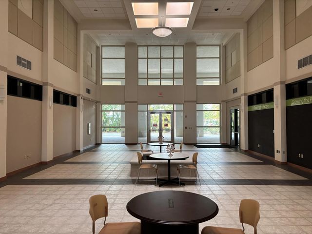 5 of 9 - 791 Park Of Commerce Boulevard, Boca Raton, FL