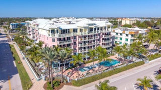 Photo of Listing #F10551797