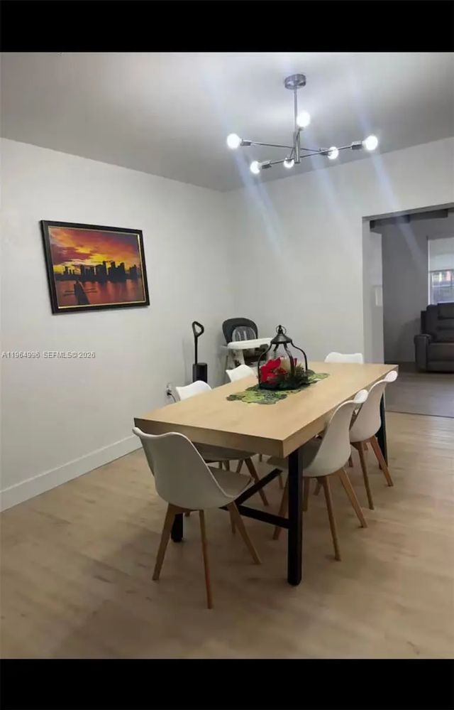 4 of 18 - 508 De Leon Drive, Miami Springs, FL