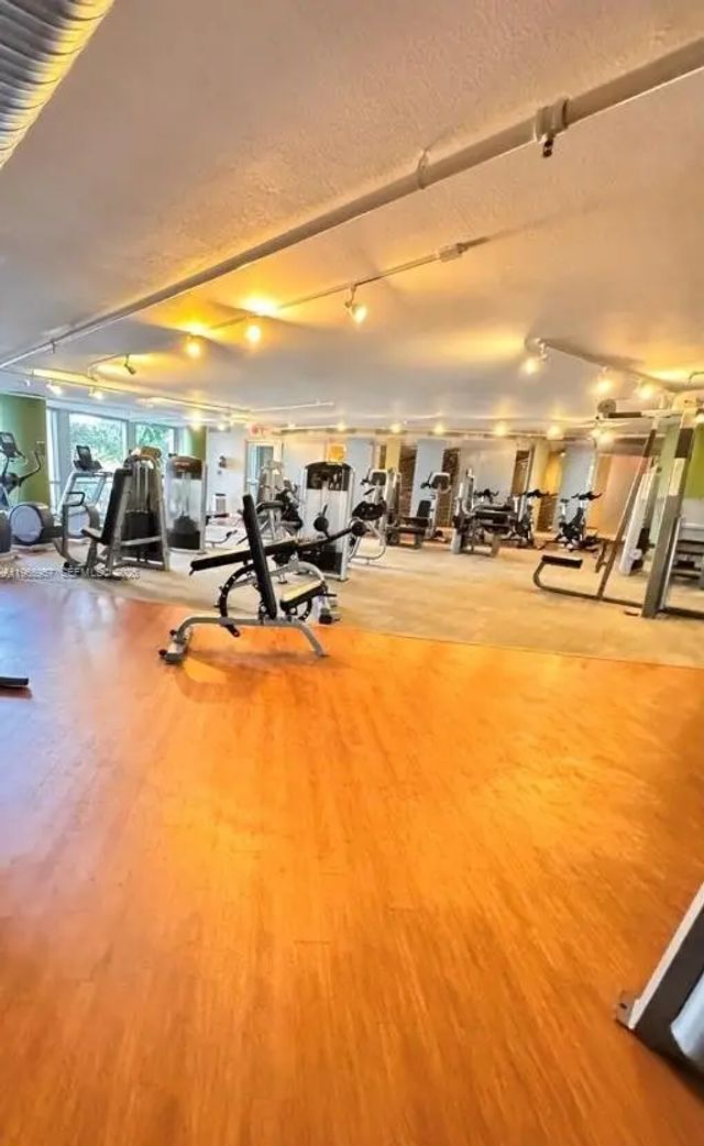 5 of 28 - 2681 N Flamingo Road #2302s, Sunrise, FL