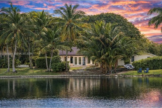 7355 Poinciana Court, Miami Lakes