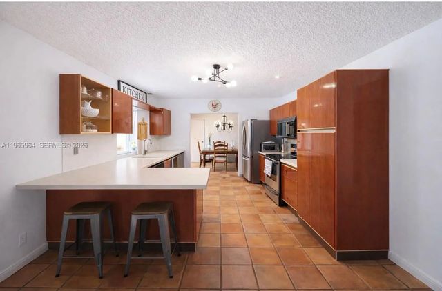 3 of 15 - 7355 Poinciana Court, Miami Lakes, FL