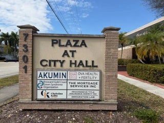 Photo of Listing #F10552272