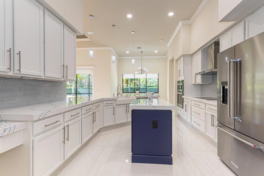 3352 Siena Circle, Wellington