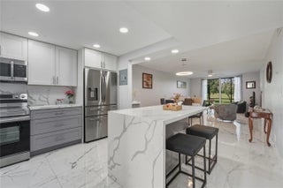 Photo of Listing #F10551714