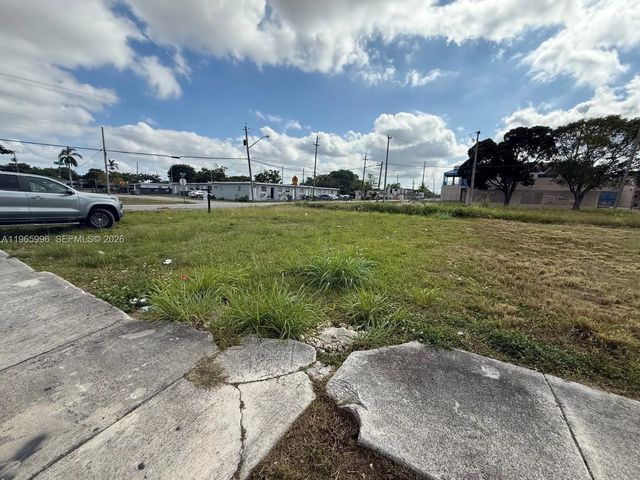 2 of 7 - 402 Sw 6th Street, Homestead, FL