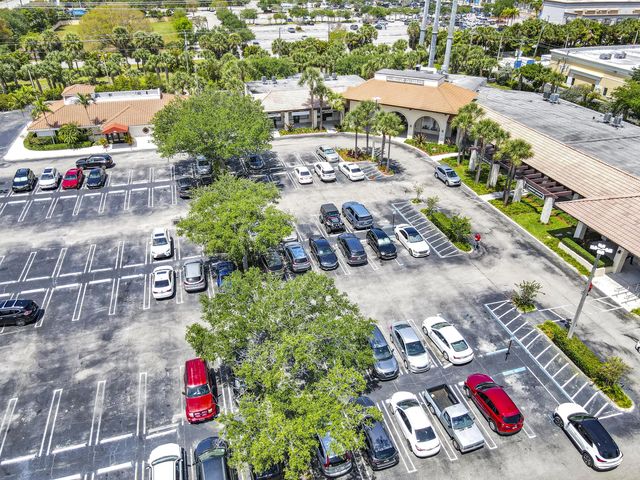 3 of 12 - 3111 45th Street, West Palm Beach, FL
