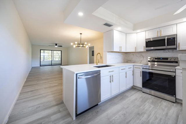 5 of 12 - 2303 Lucaya Lane #n3, Coconut Creek, FL