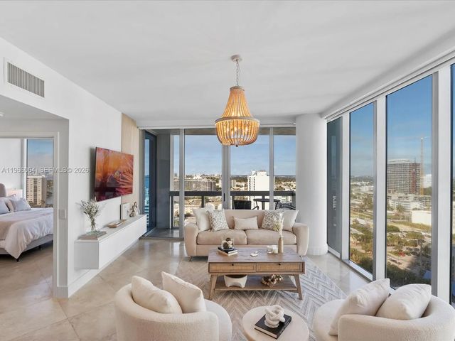 4 of 25 - 6899 Collins Avenue #1704, Miami Beach, FL