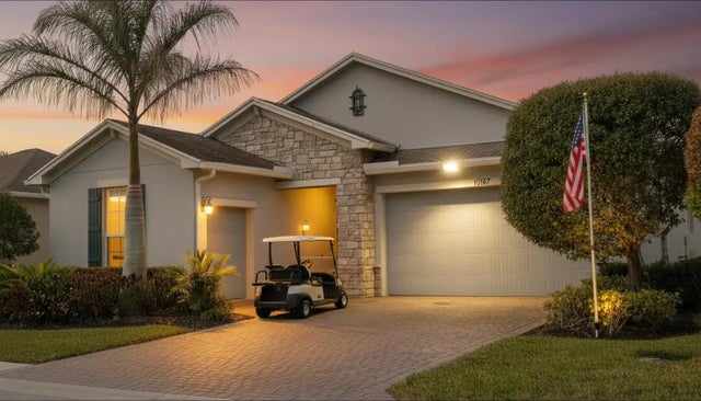 Photo of Listing #R11164035