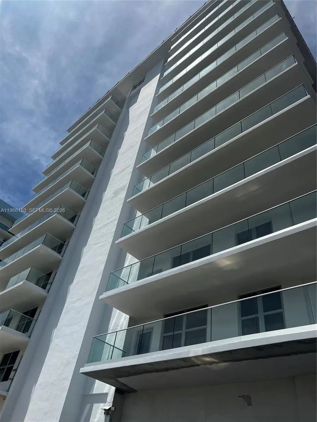 2 of 27 - 9225 Collins Avenue #302, Surfside, FL