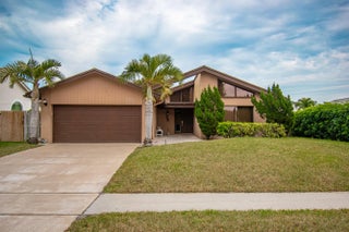 Photo of Listing #R11164062