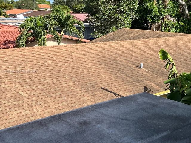 5 of 13 - 733 Nw 33rd Avenue, Miami, FL