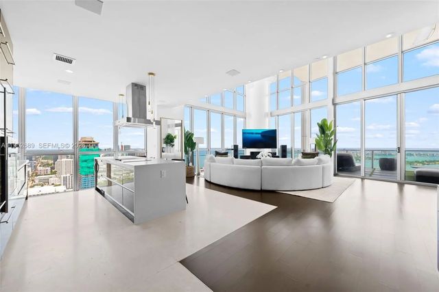 2 of 39 - 1100 Biscayne Boulevard #5706, Miami, FL