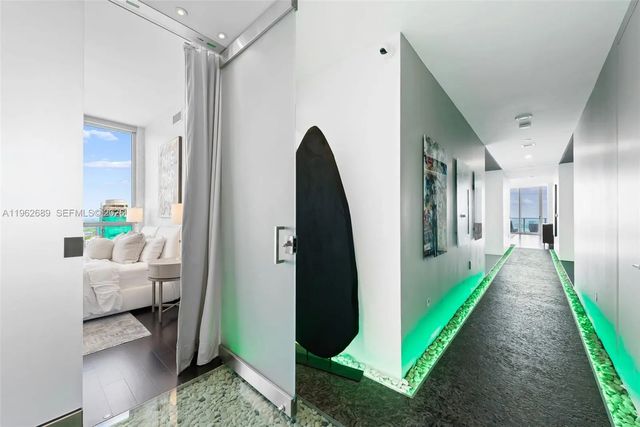 3 of 39 - 1100 Biscayne Boulevard #5706, Miami, FL