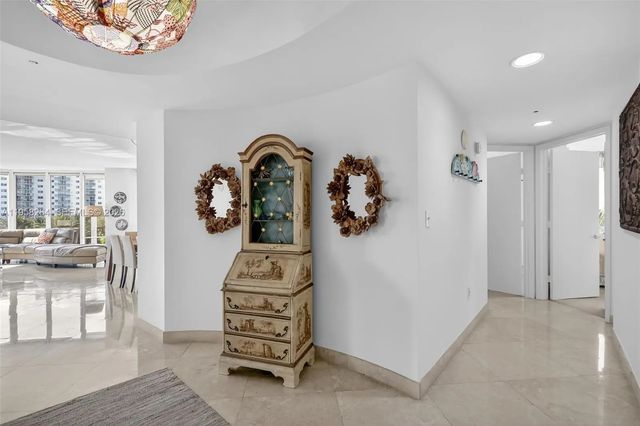 5 of 57 - 19333 Collins Avenue #510, Sunny Isles Beach, FL