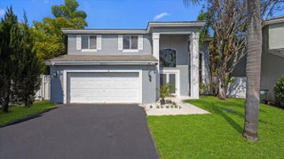 Photo of Listing #R11164131