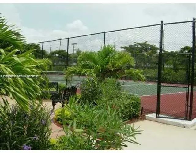 3 of 16 - 7610 Westwood Drive #120, Tamarac, FL