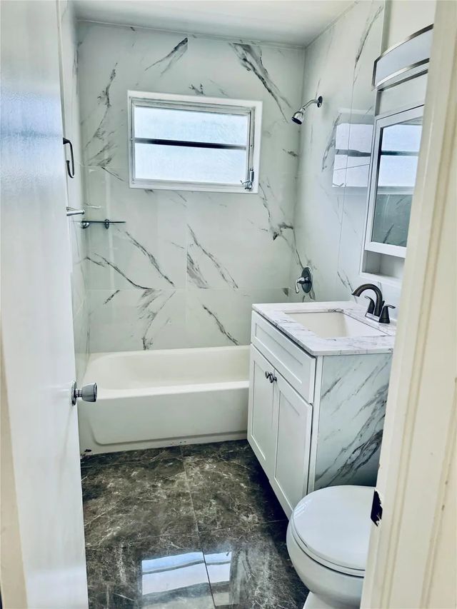 5 of 14 - 1521 Nw 62nd Terrace, Margate, FL