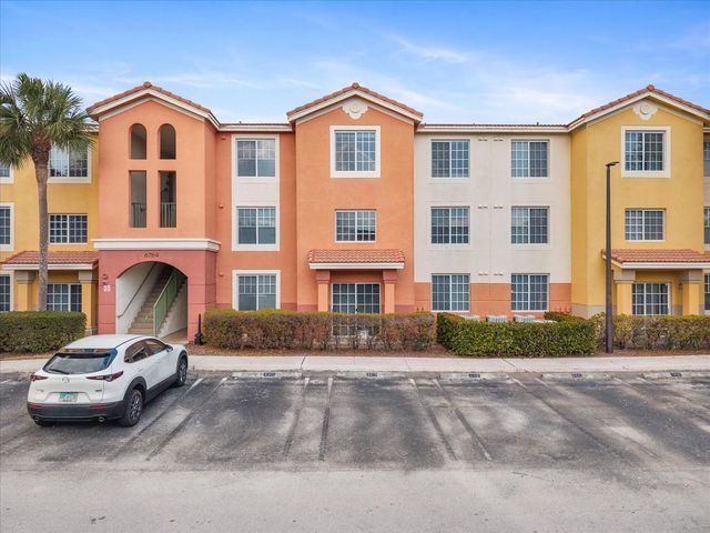 5 of 23 - 6769 Heritage Grande #2303, Boynton Beach, FL