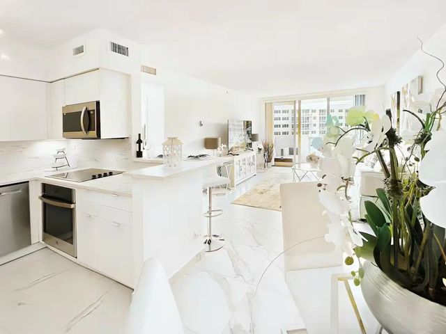 4 of 51 - 1500 Bay Road #1244s, Miami Beach, FL